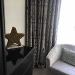 Star Centre - Self Check-in